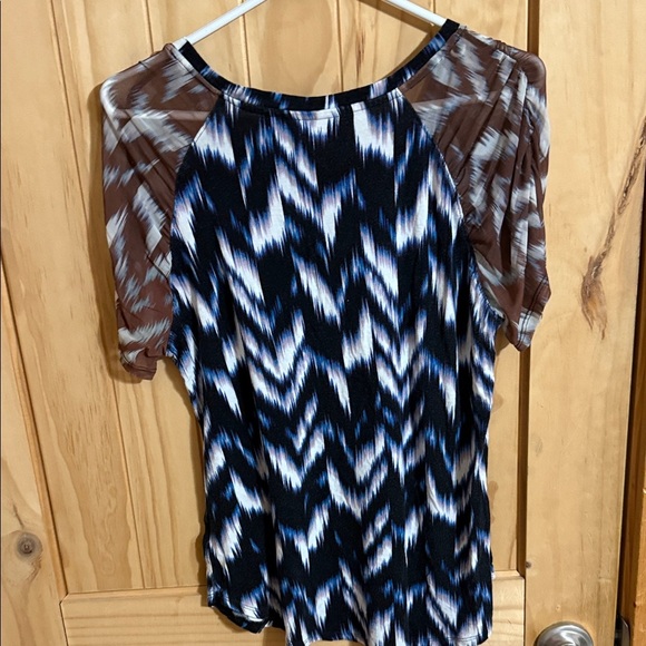 Jennifer Lopez Black and Brown Patterned Blouse - Picture 3 of 4